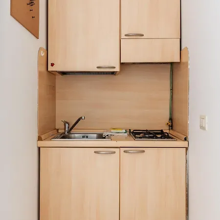 Sarpi Studio Apartment Self Check In