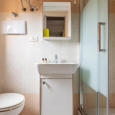 Sarpi Studio Apartment Self Check In *