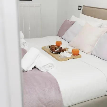 Fashion Loft 8 Min To Duomo Апартаменты Милан