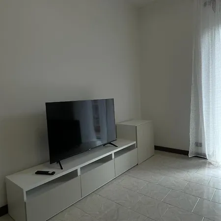 Appartamento Tina41 Near Station,isola,corso Como,piazza Gae Aulenti Milano