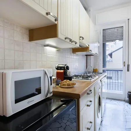 Apartment Navigli House With Fast Wi-fi Milan