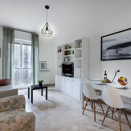 Apartment Navigli House With Fast Wi-fi Milan