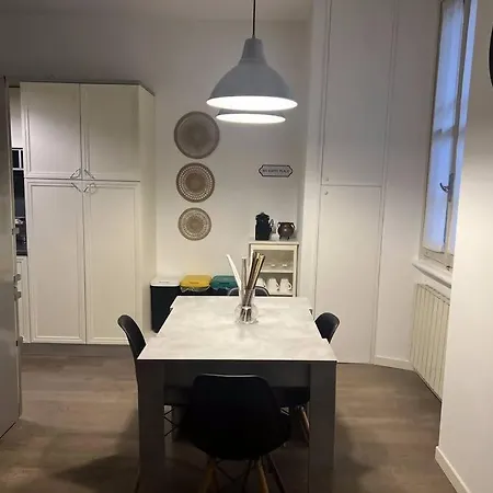 Florence Place * Milão