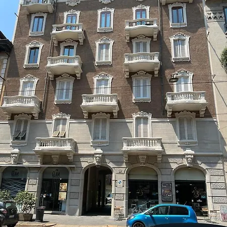 3 Bedroom Cozy In Appartamento