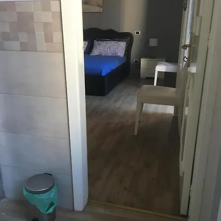 3 Bedroom Cozy In Appartamento *
