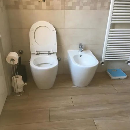 3 Bedroom Cozy In Appartamento *