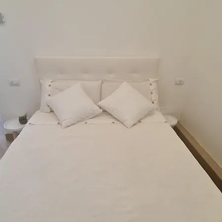The - Next To Metro Dergano Apartment Milan