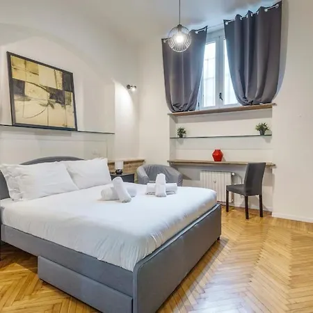 Comfortable 3 Bedrooms Few Steps From Duomo Apartamento Milão