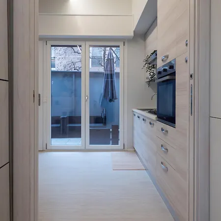 Ihost - Toscanelli 10c Daire *