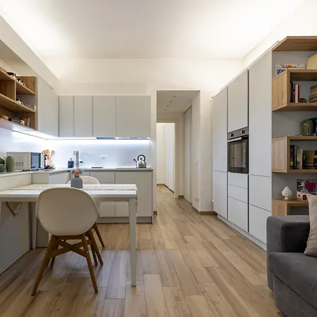 Appartement Beplace In Gioia