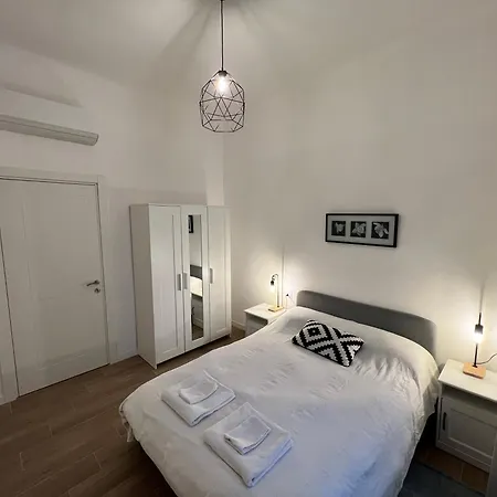 Apartment Spacious 3 Bedroom Mailand