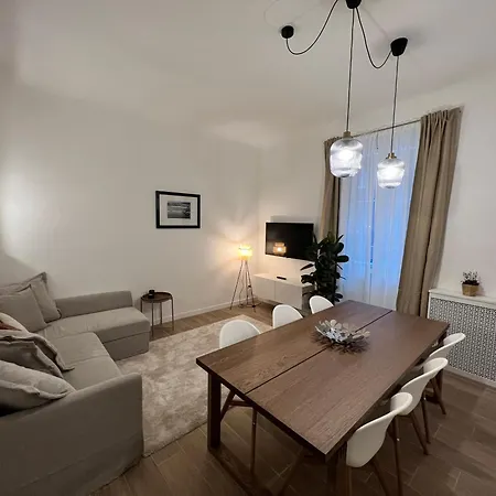 Apartment Spacious 3 Bedroom