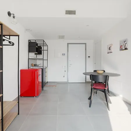 Guesthost - Udine M2 - Bright And Cozy Appartement *