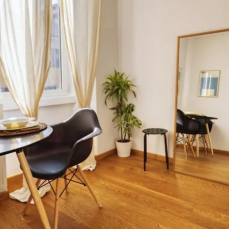 Hostmate - - Corso Xxii Marzo *