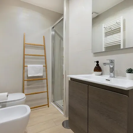 Free Parking - Modern House 10 Min To Duomo - Maciachini M3 Lejlighed