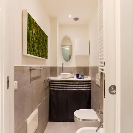 The Rent - One-bedroom Near Crocetta Daire