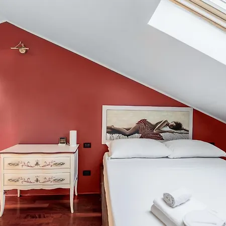 Bright Loft - Free Private Parking 公寓 *