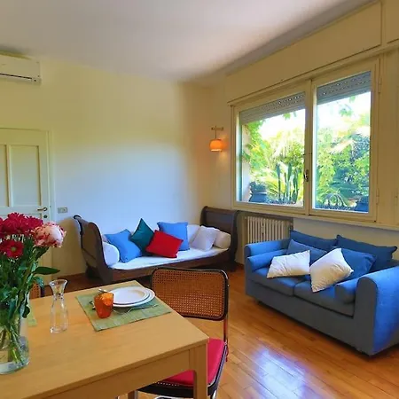 Romantico Attico Con Terrazzo In Centro *