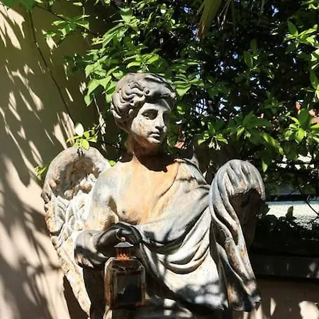 Romantico Attico Con Terrazzo In Centro Daire Milano