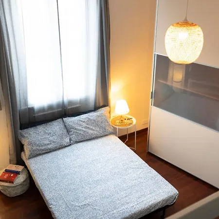 Me43 • Luxury • Chic