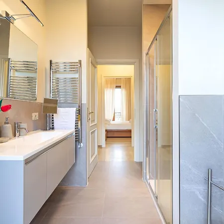 Largo Quinto Alpini By Halldis Apartament *