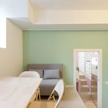 Insubria Park - Pastel Color Apartment! 밀라노