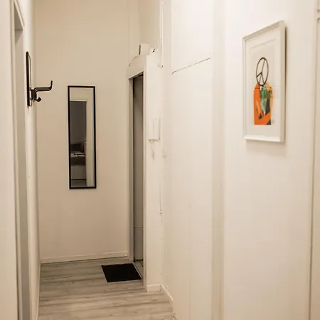 Fee4me Bright & Comfort In * Milano