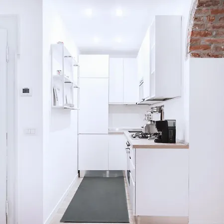 Apartament Easylife - Accogliente Bilocale In Buenos Aires Mediolan