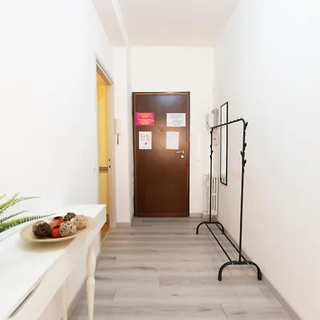 Apartament Ihost - Savona 94a