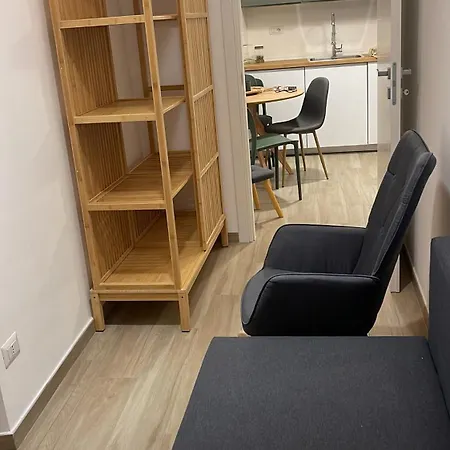 Apartment Luni 4 - Design Trilo -m3- 8 Min Dal Duomo