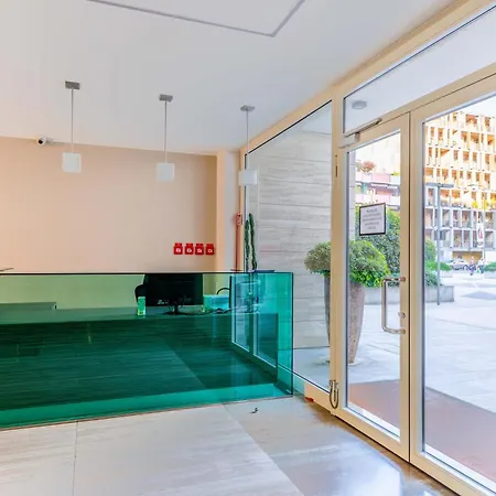 Luxury - Free Private - Parking Maestri Campionesi 16 Milano