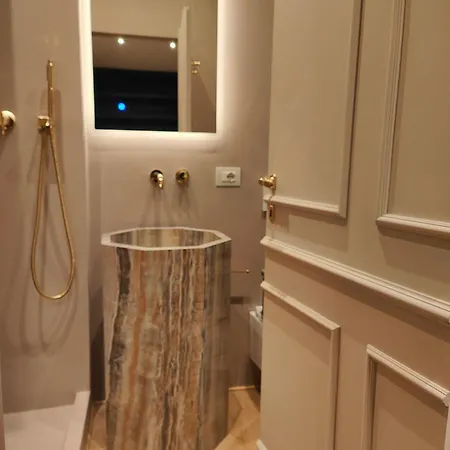 Ottoboni 2a Luxury Penthouse