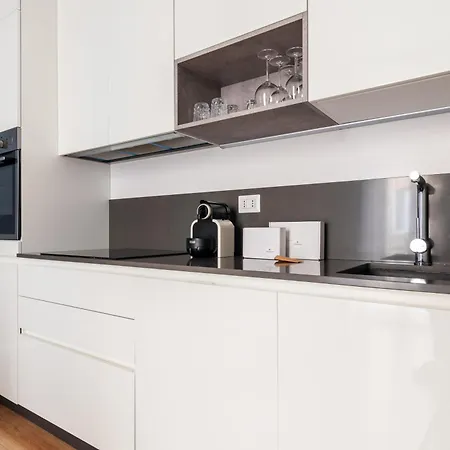 Apartamento Nuovo Bilocale Appena Ristrutturato Vicino Darsena