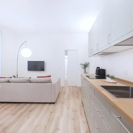 Easylife - - Lecco 5 P2 - In Porta Venezia 公寓