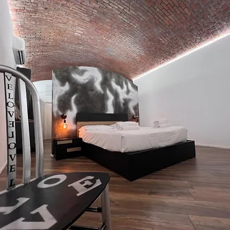 Apartment Kibilu - Via Melchiorre Gioia - Stazione - Isola - Garibaldi *