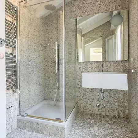 Hacca Collection - Open Space In Porta Ticinese *