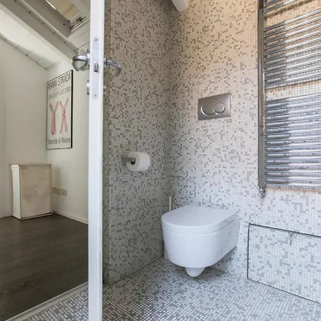 Hacca Collection - Open Space In Porta Ticinese