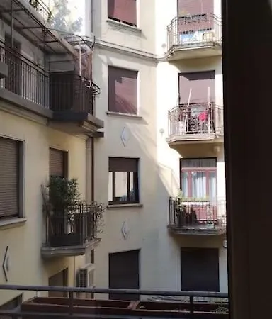 Cordusio Apartment *