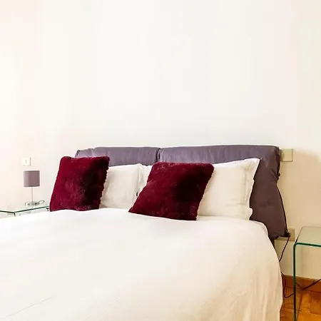 Cordusio Apartment *