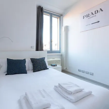 Easytopstay - Bocconi Cosy شقة