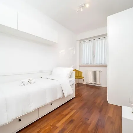 Raffinato Bicocca * מילאנו