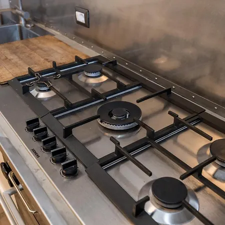 Shortmi Borsieri * Milaan