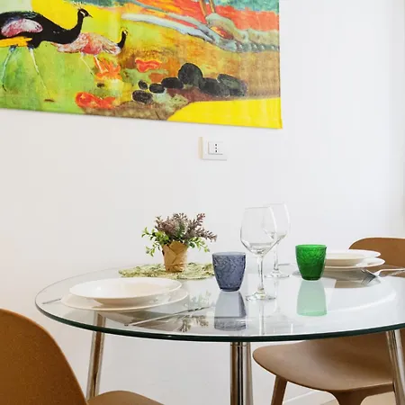 Easylife - - Magolfa 1 N2 - Navigli Milaan