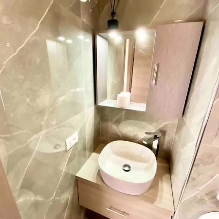 12 Minuti Dal Duomometro+10 Posti Letto Apartment *