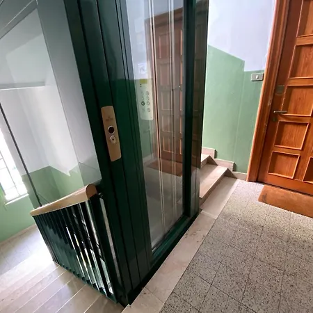 Cozy And Bright One-bedroom Near Metro3 Milan