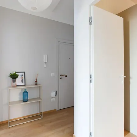 The Best Rent - In San Cristoforo Area * Μιλάνο