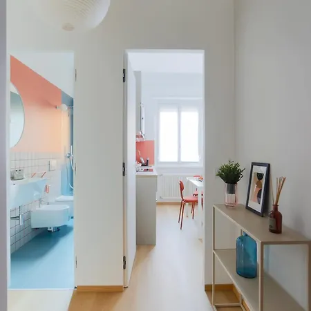 The Best Rent - In San Cristoforo Area Διαμέρισμα