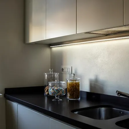 Life View With Terrace R&r * Milaan