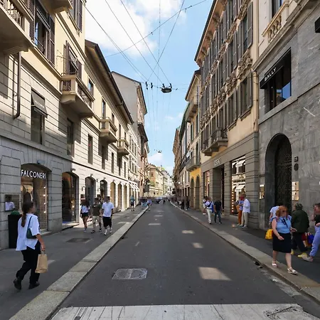 Prestige Boutique - Montenapoleone Appartamento