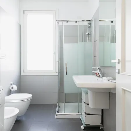 Easylife - Stile E Comfort Sui Navigli *